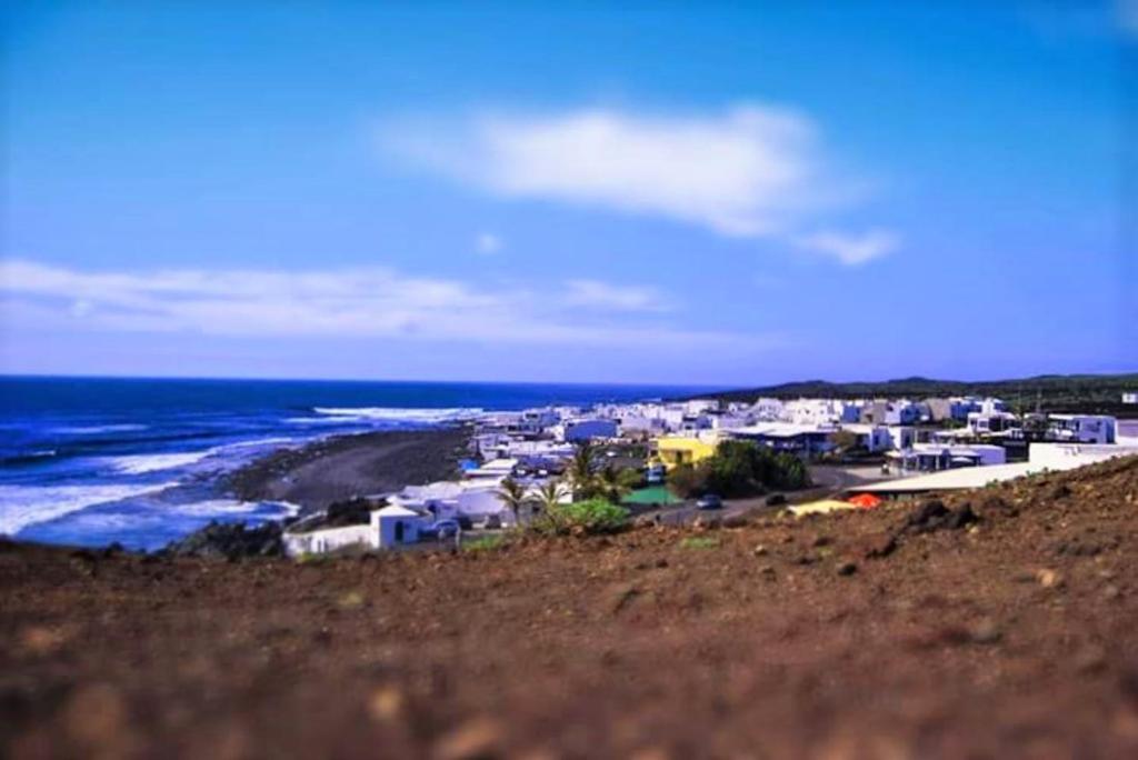 3 bedrooms house at El Golfo Lanzarote 500 m away from the ...