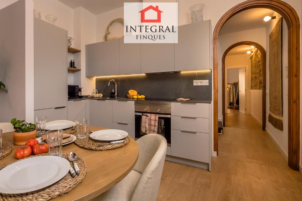 Kuchyňa alebo kuchynka v ubytovaní Apartaments Ca la Somiada