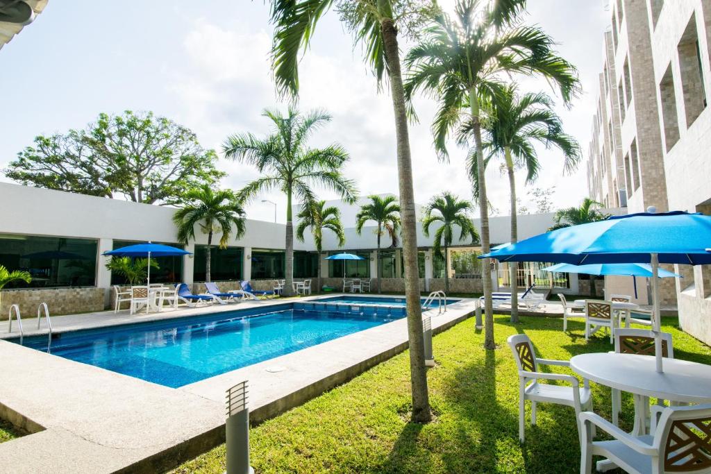 Holiday Inn Express Paraiso - Dos Bocas, an IHG Hotel