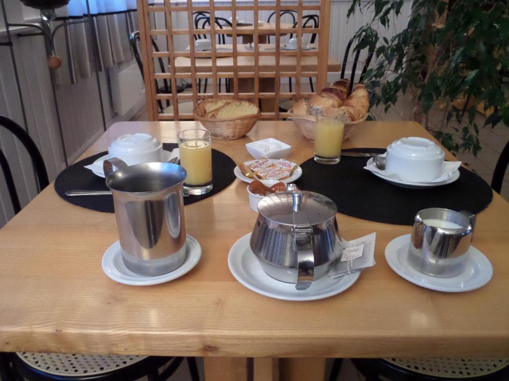 Nápoje v ubytování Hôtel le bastide