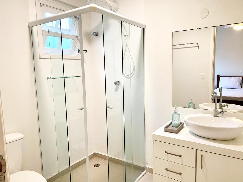  Casa com Wi-Fi e Terraço com Linda Vista para o Mar