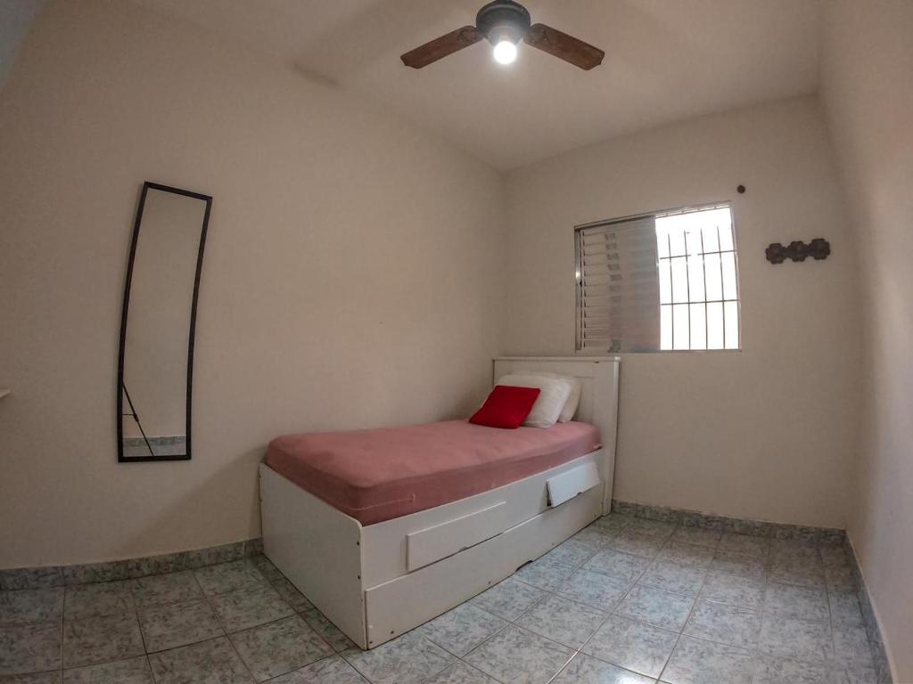  Casa a 50 metros da praia da Cocanha