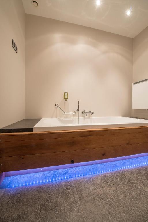 Fotografie z fotogalerie ubytování Hotel La Ferronniere v destinaci Bouillon