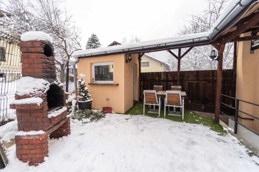 Casa Bucegi Busteni v zimě