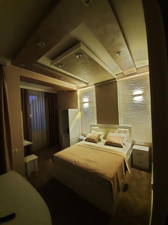 Postel nebo postele na pokoji v ubytování Hotel Juliet Yerevan