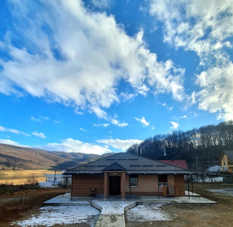 Villa Maja - Housity
