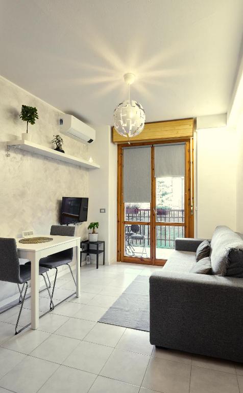TV a/nebo společenská místnost v ubytování Apartment Forum III
