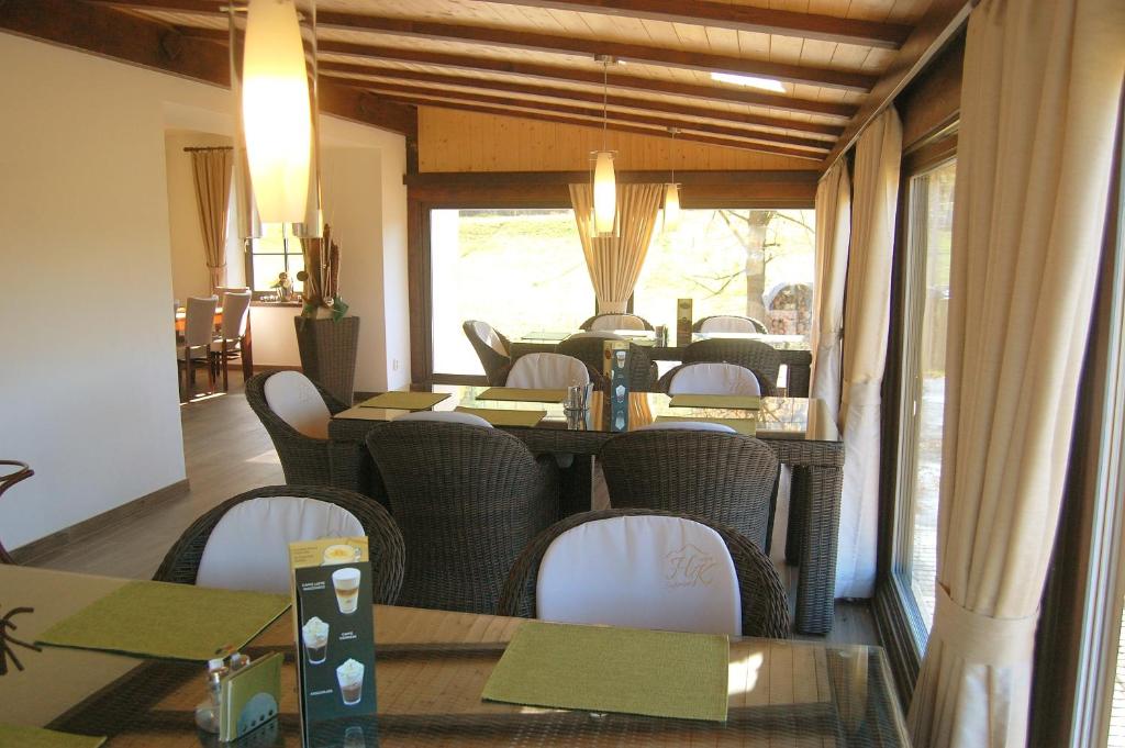 Posezení v ubytování Wellness Hotel Kempa