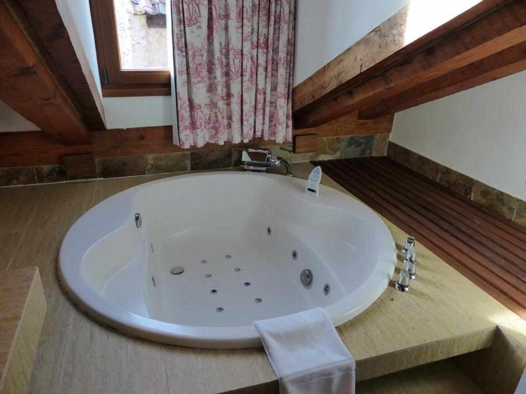 Fotografie z fotogalerie ubytování Hosteria del Arco v destinaci Pedraza-Segovia