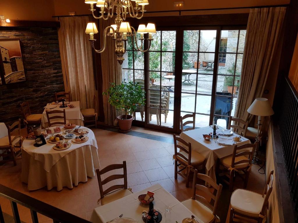Restaurace v ubytování Hosteria del Arco