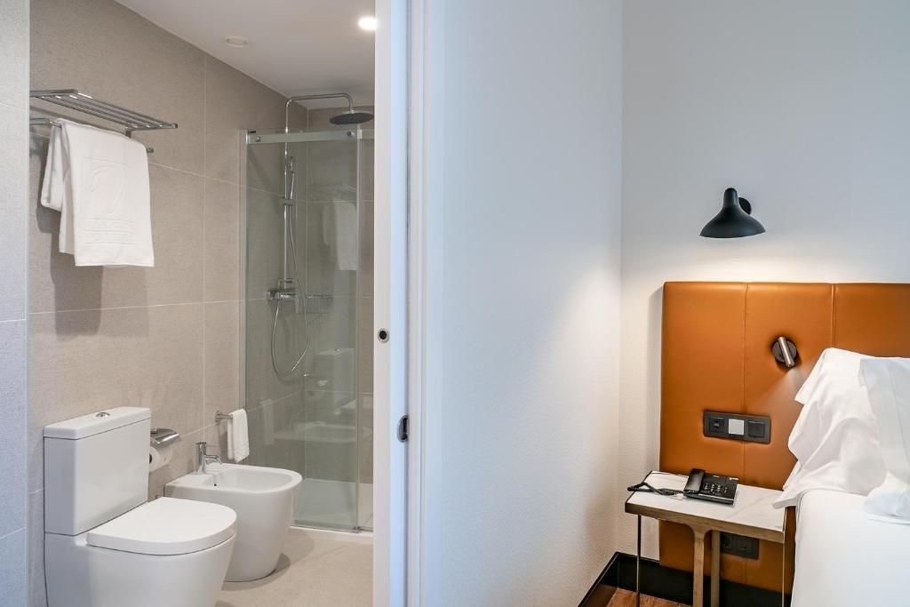 
Junior Suite with River  View (3 Adults)
