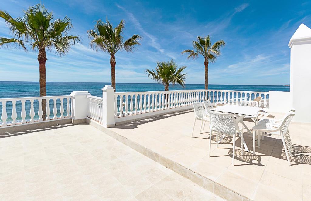 A general sea view or a sea view taken from Az apartmant