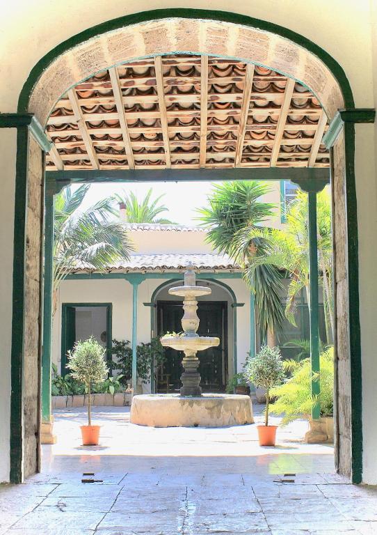 A garden outside Detached Villa with Garden, Heated and Private Pool, Sea View, Parking Free
