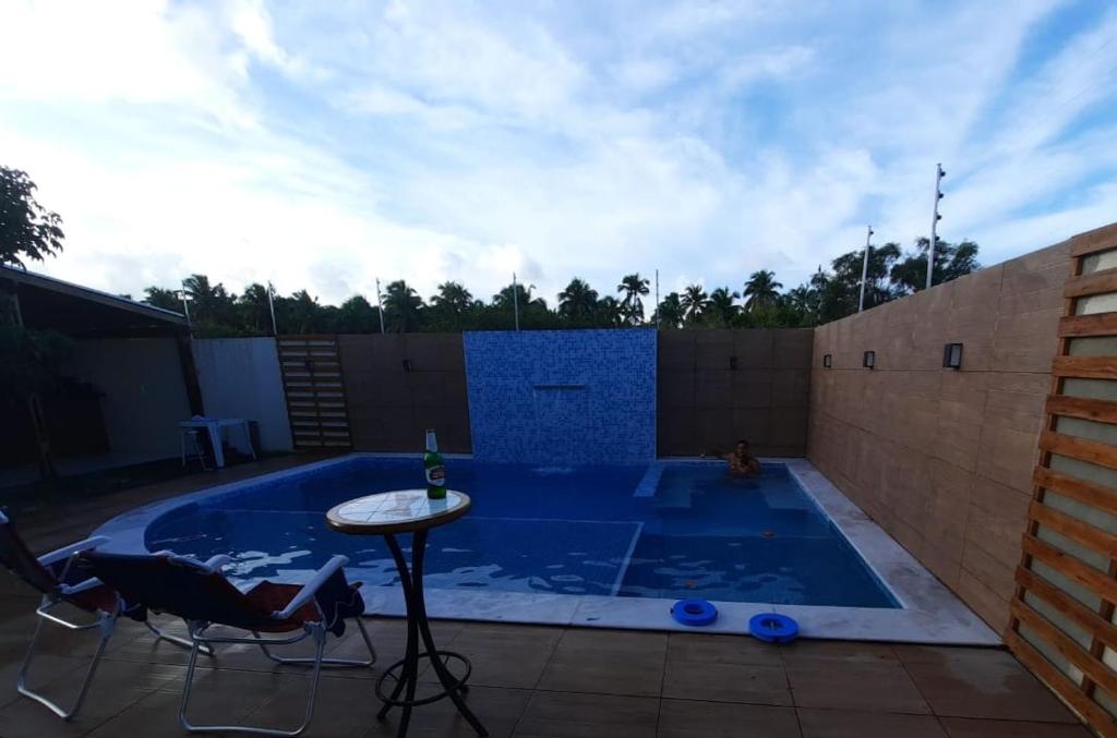  Hibiscus Casa Condomínio com Piscina