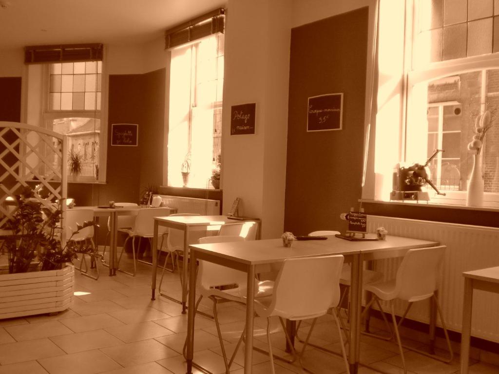 Hôtel Les Acteurs - Resim 18