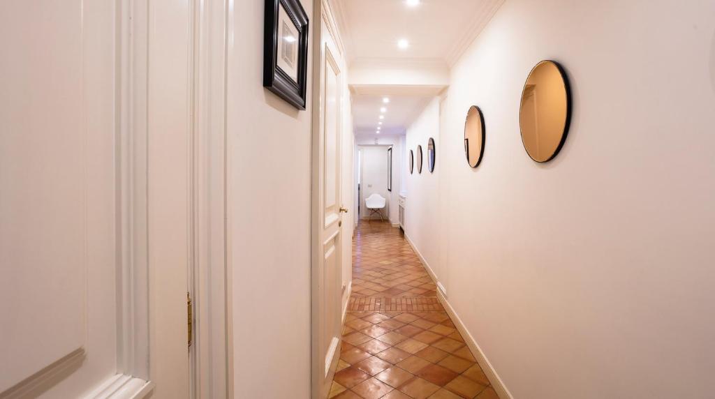 Zdjęcie z galerii obiektu Luxury Maison Letizia Piazza di Spagna w Rzymie