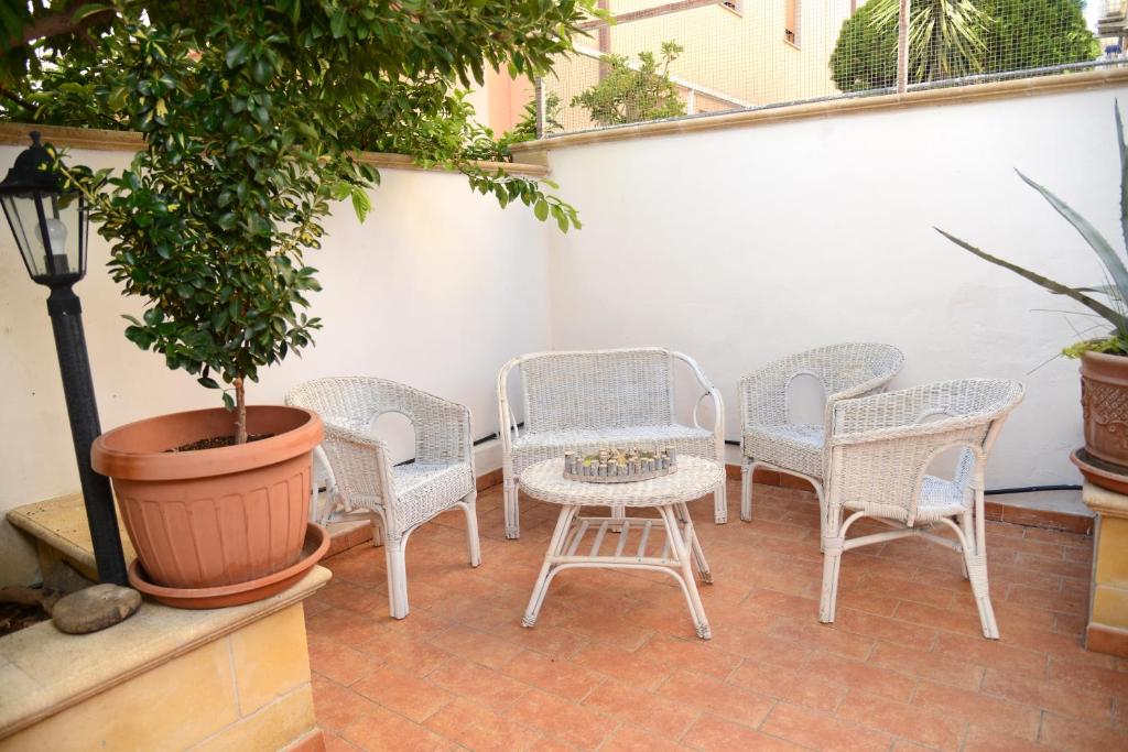 Zahrada ubytování Jonico Guest House