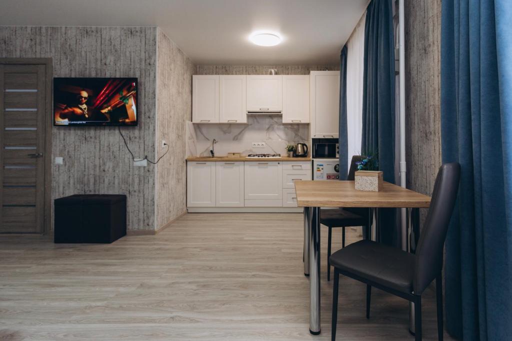 Apart-hotel I. Sirko New Building 8 floor photo 4