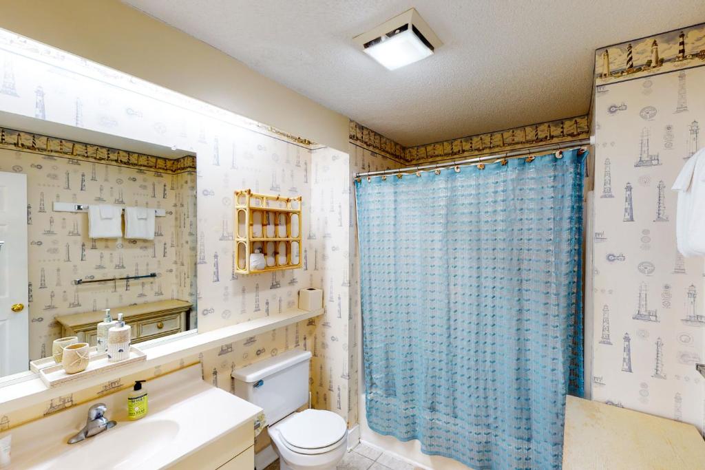Koupelna v ubytování 41057-2 Hwy 12 Islander Condo