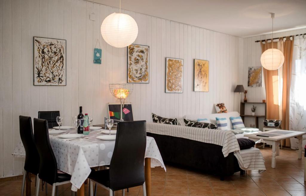 O zonă de relaxare la Apartments Vesna 2844