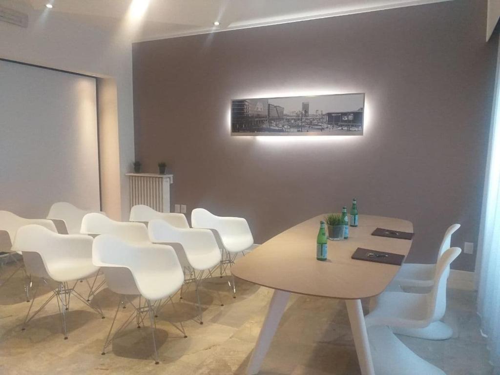 Agape Hotel AA Hotels - Resim 24