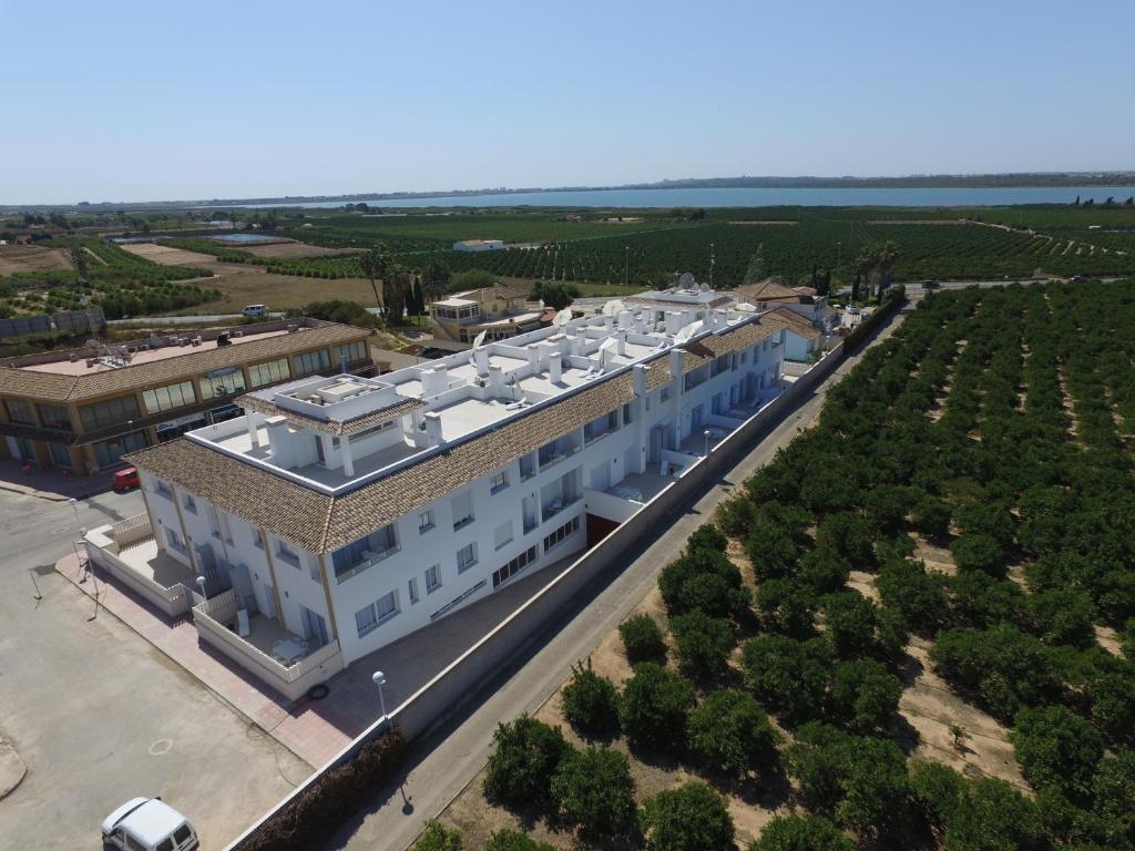 Apartamentos La Laguna I Luxury Apartments, Guardamar del ...