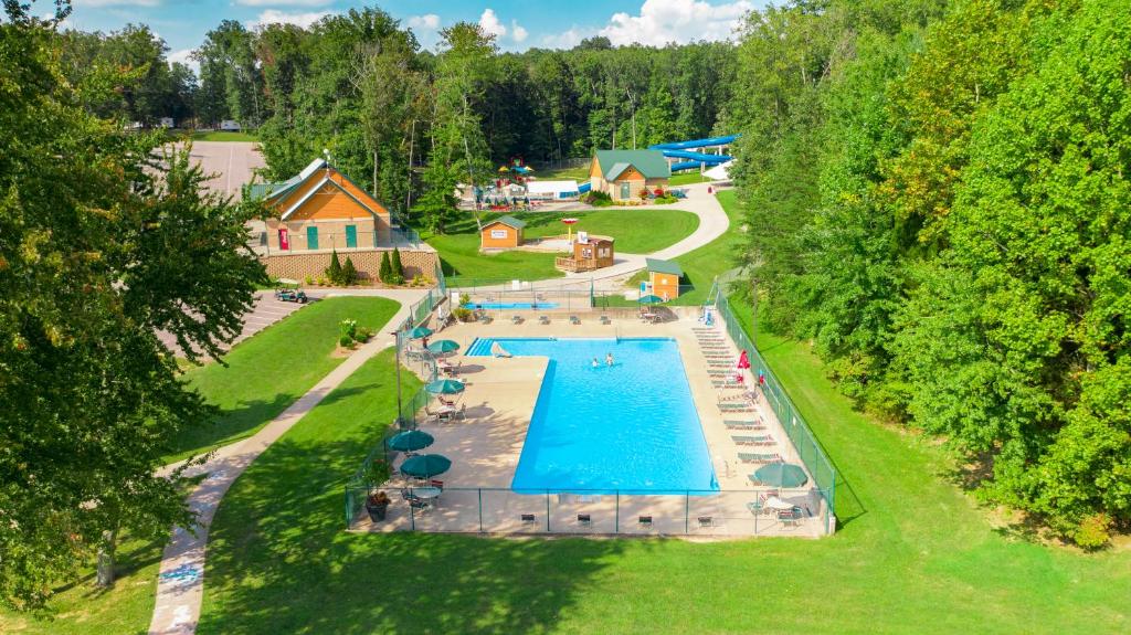 an overhead view of a swimming pool at a resort at Sun Outdoors Lake Rudolph in Santa Claus