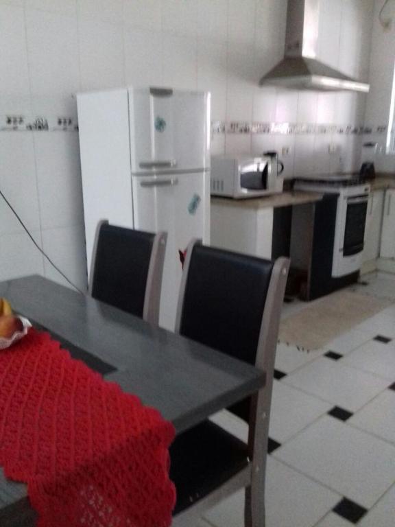  Casa Alto Padrao Itanhaem - 100m Praia