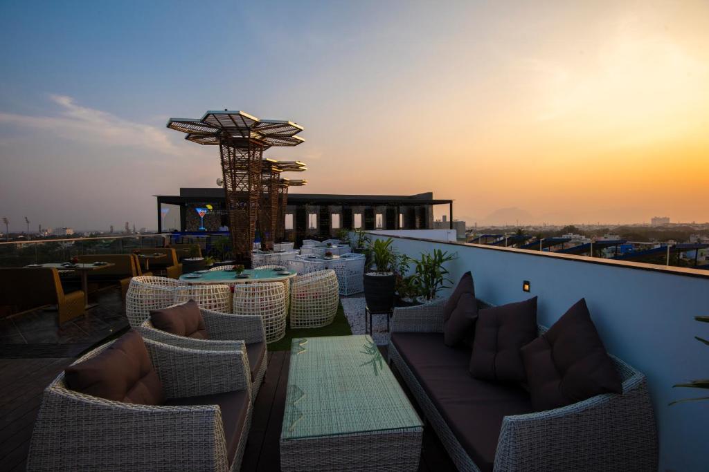 Posezení v ubytování Hotel Park Elanza Coimbatore