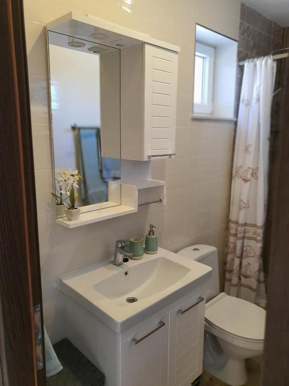 Kúpeľňa v ubytovaní La Dolce Vita Apartments Unit 2