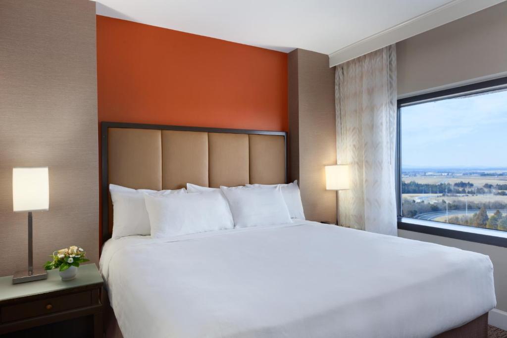 Hyatt Regency Dulles - 皇后区可往淋浴 - 残疾人通道