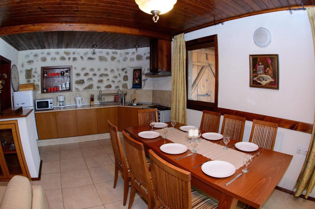 A kitchen or kitchenette at Self Catering Chalet Kulina
