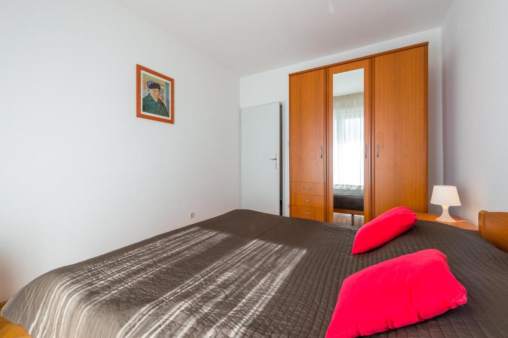 Amazing view Apartment and Rooms Dragan - 6