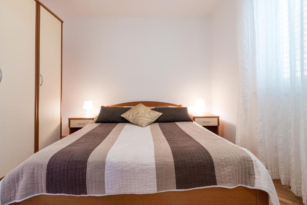 Amazing view Apartment and Rooms Dragan - 17