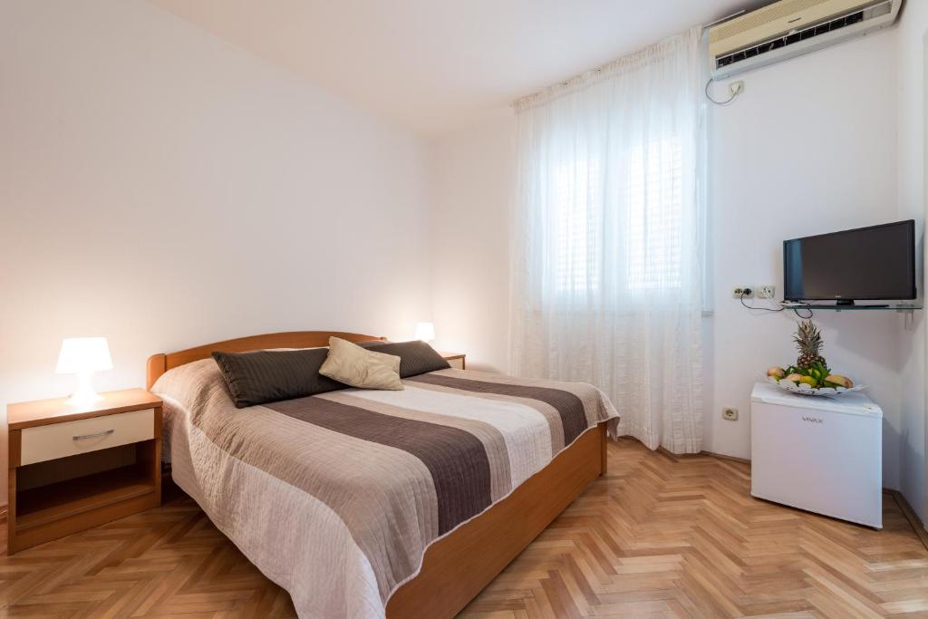 Amazing view Apartment and Rooms Dragan - 18