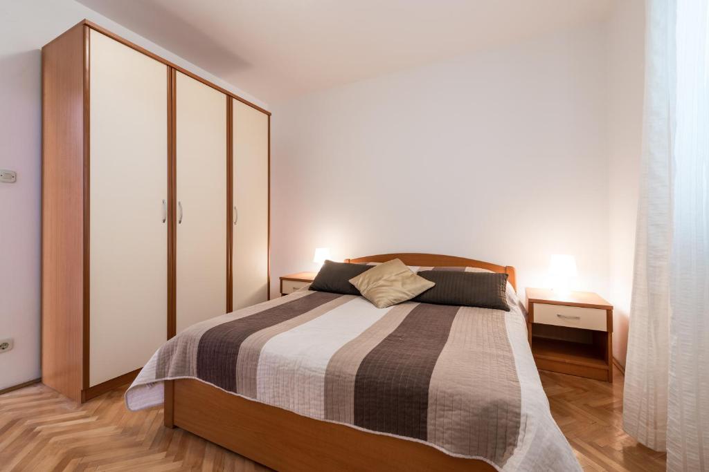 Amazing view Apartment and Rooms Dragan - 16