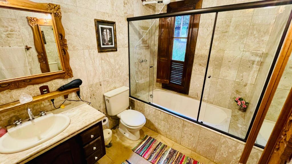  Linda chácara em S. Roque/SP 6.000m2 Alto Padrão