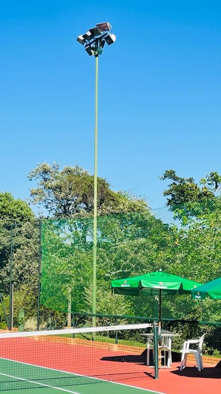  Linda chácara em S. Roque/SP 6.000m2 Alto Padrão