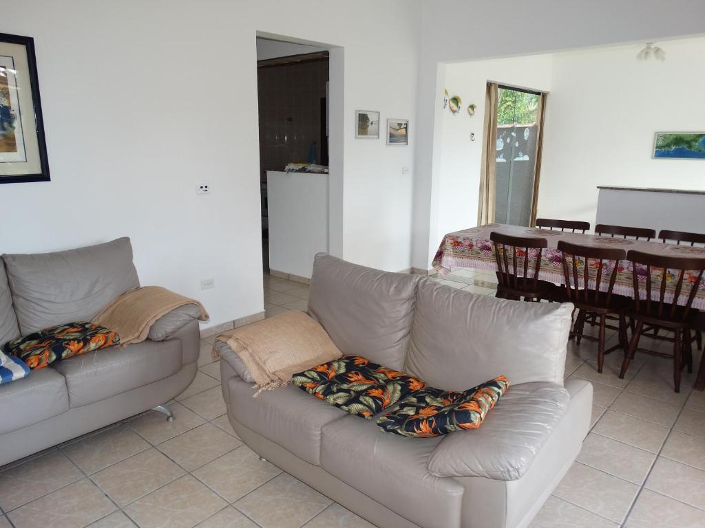  Lagoinha Ubatuba Salga - Casa com Piscina e ar condicionado