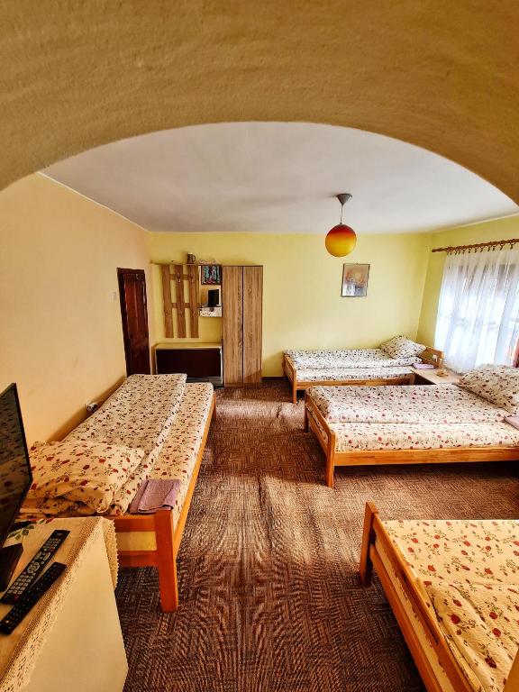 Postel nebo postele na pokoji v ubytování Etno domacinstvo Saponjic