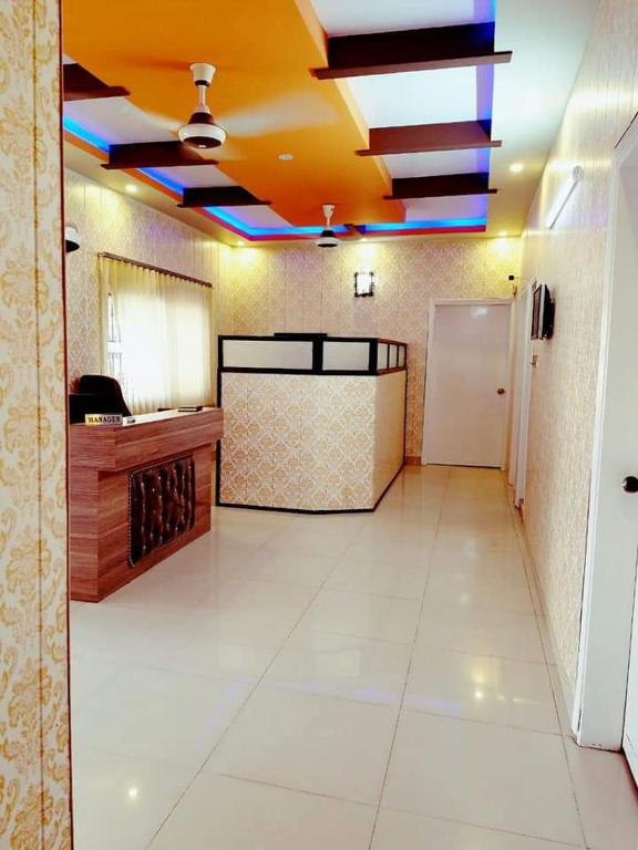 E Town Room Guest House Karachi - Deluxe Single Room