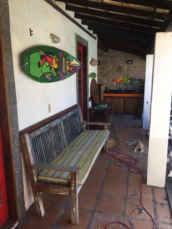  Casa plana com 4 quartos e piscina em Arraial do Cabo