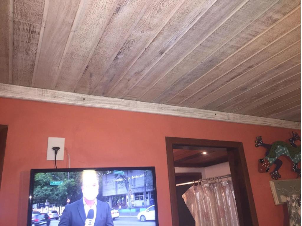  Casa plana com 4 quartos e piscina em Arraial do Cabo