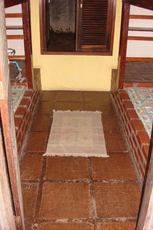  Casa plana com 4 quartos e piscina em Arraial do Cabo