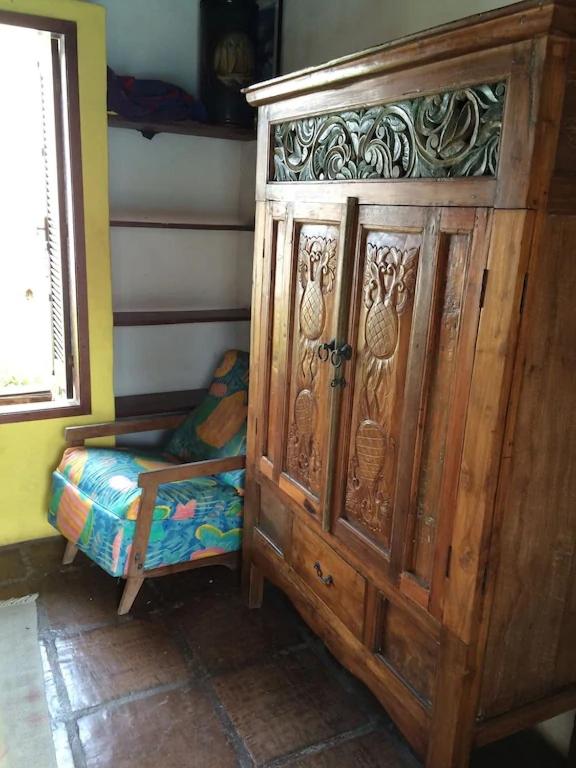  Casa plana com 4 quartos e piscina em Arraial do Cabo