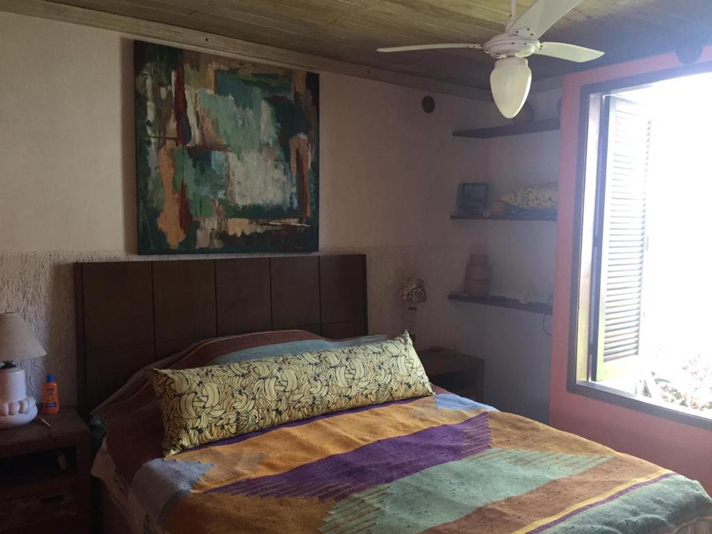  Casa plana com 4 quartos e piscina em Arraial do Cabo