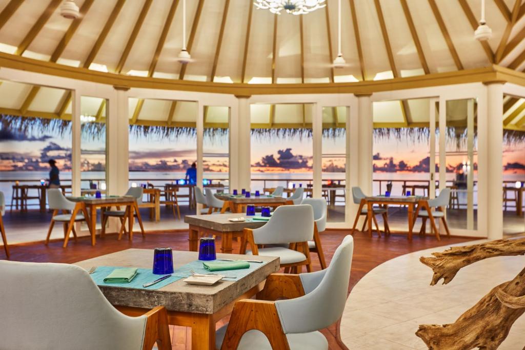 Restaurace v ubytování Sun Siyam Iru Veli - 24 Hours Premium All-Inclusive with Free Transfers