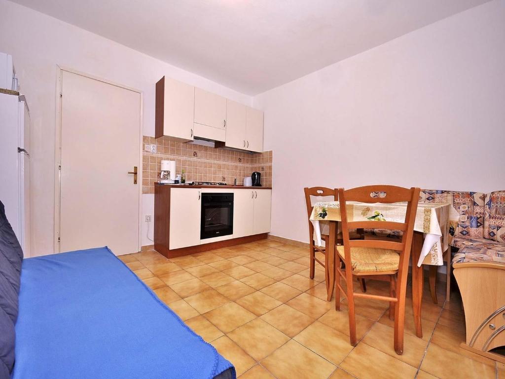 Kuchnia lub aneks kuchenny w obiekcie Apartments Miro 636