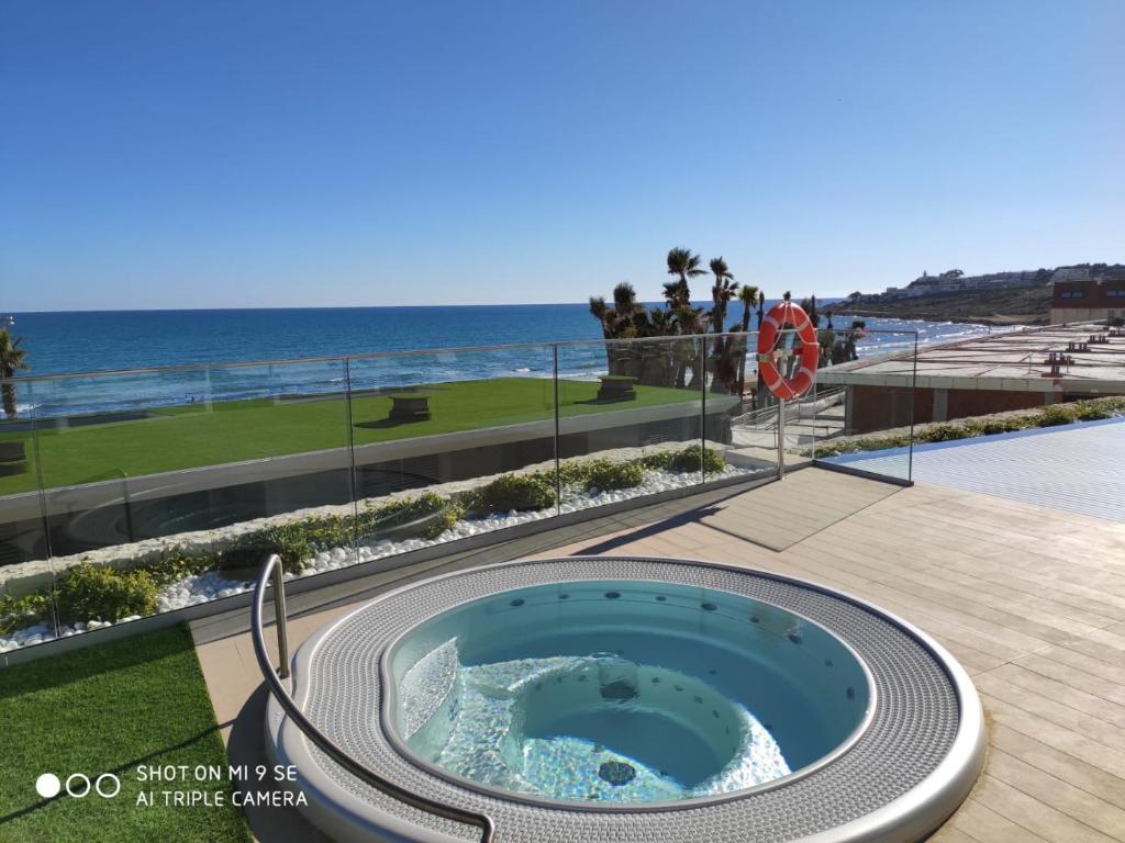 5* Apt, Best Location, Playa San Juan, heated pool, Alicante ...