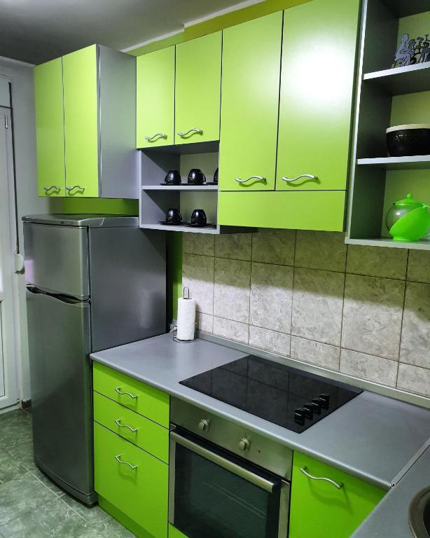 Kuhinja ili čajna kuhinja u objektu Apartment Centar Deluxe